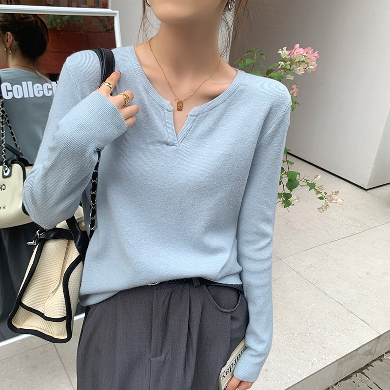 早春新款2025长袖洋气气质百搭针织衫小v领打底衫设计感小众上衣