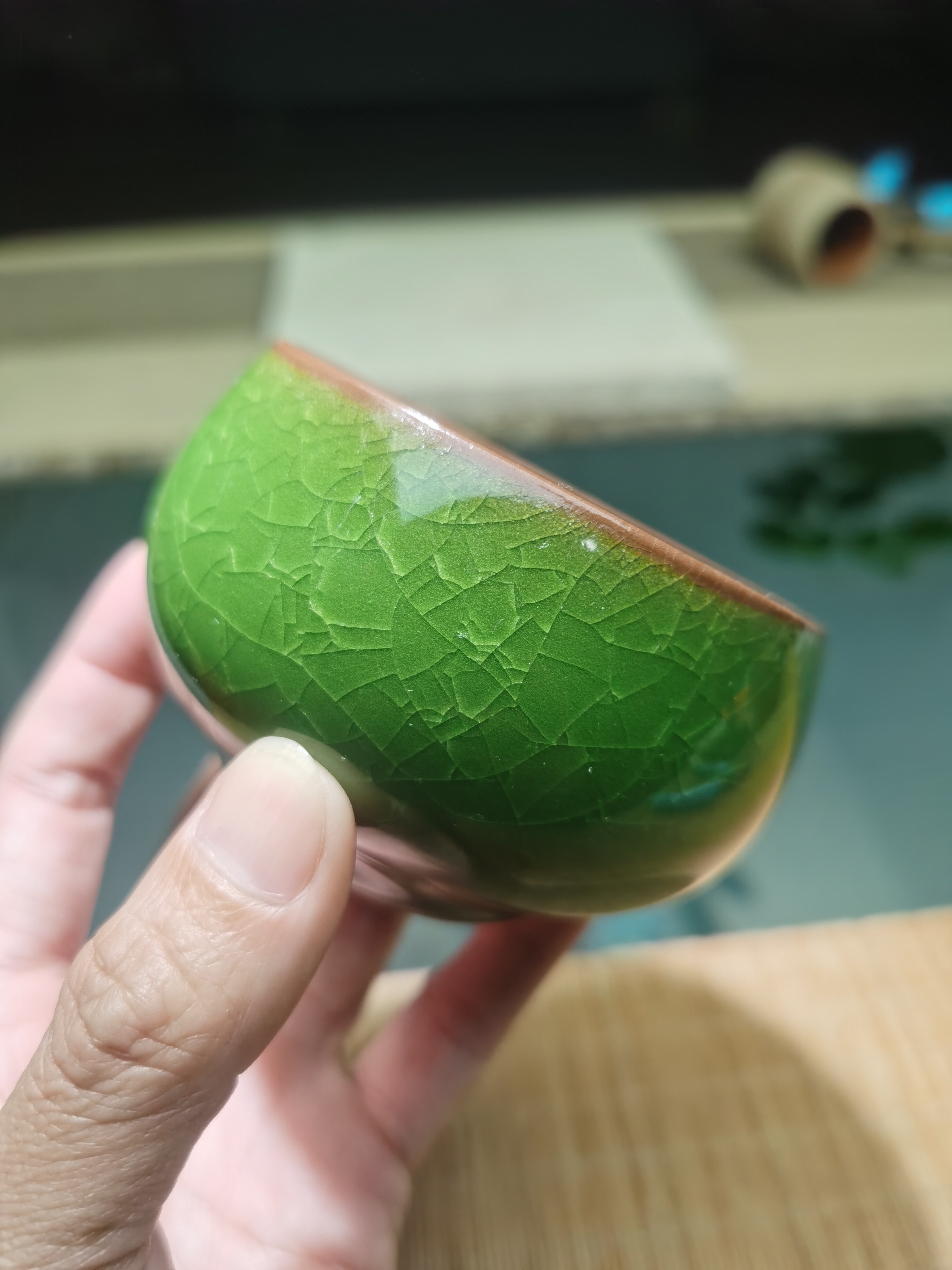 双面釉绿冰裂《罗汉杯》高端茶器主人杯1