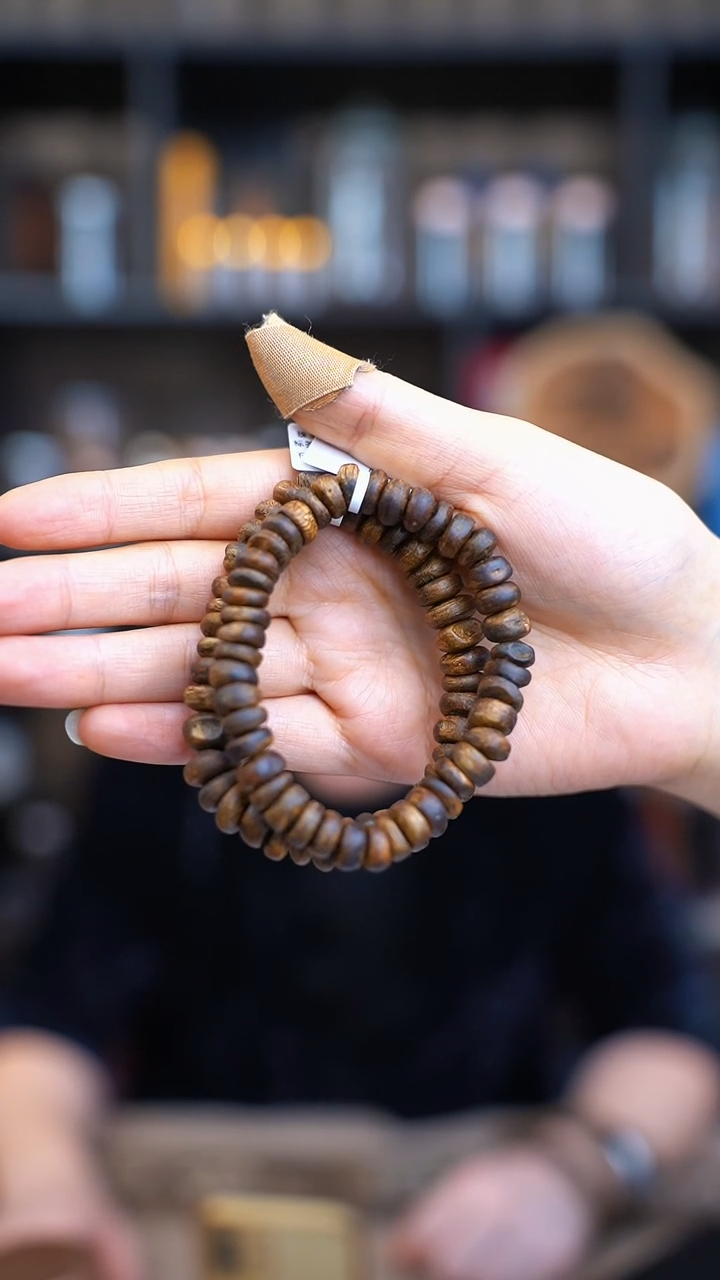 【闪购商品】沉香手串虫漏单圈多样性发一条