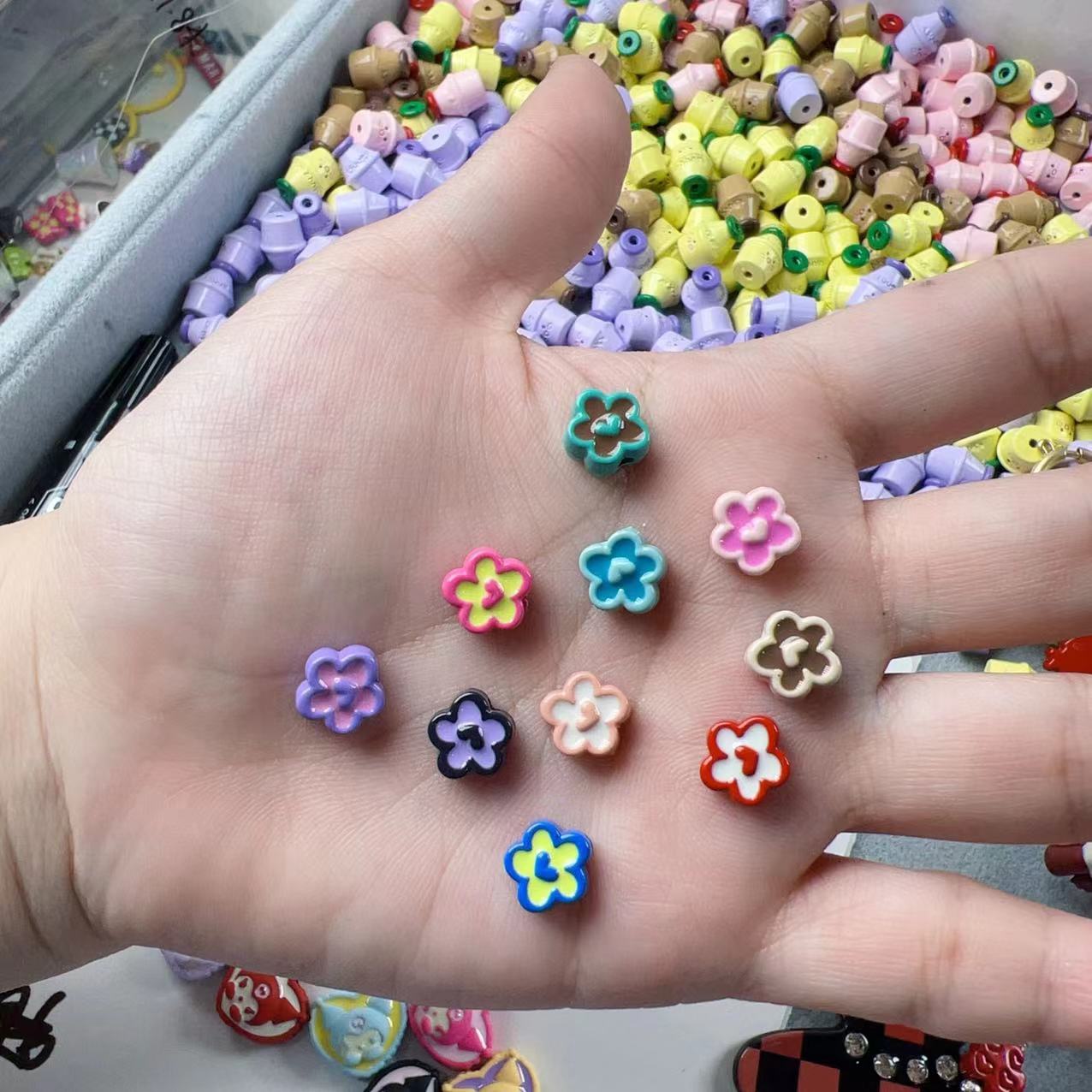 Y号合金迷你爱心小花碎银米珠手机链DIY串珠新年串珠文玩配饰单珠
