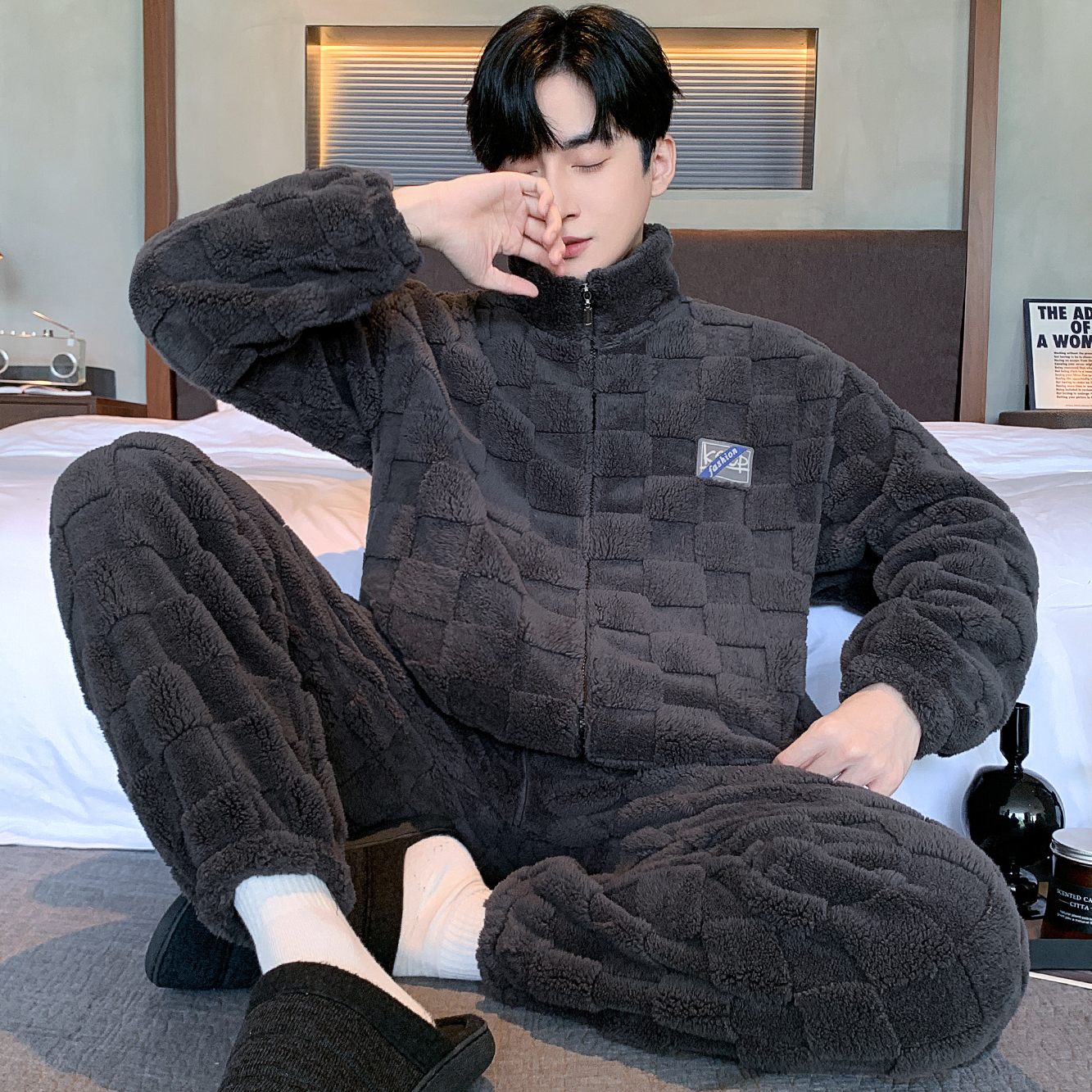 珊瑚绒睡衣男士秋冬季长袖大码宽松法兰绒家居服套装加厚加绒保暖