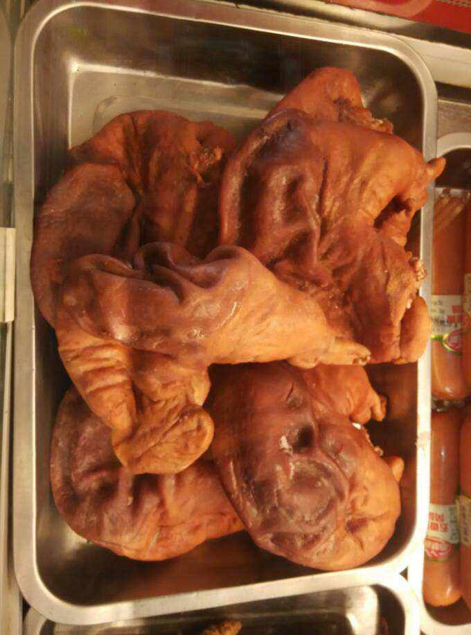 【腊肉现称】农村放养跑山猪柴火烟熏猪肚