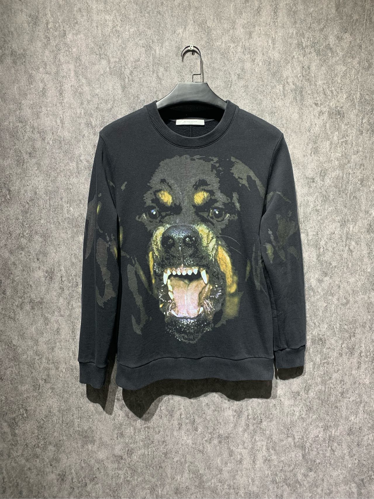 99新/【Givenchy】纪梵希狗头圆领卫衣/Xs码/5590/Y11126599
