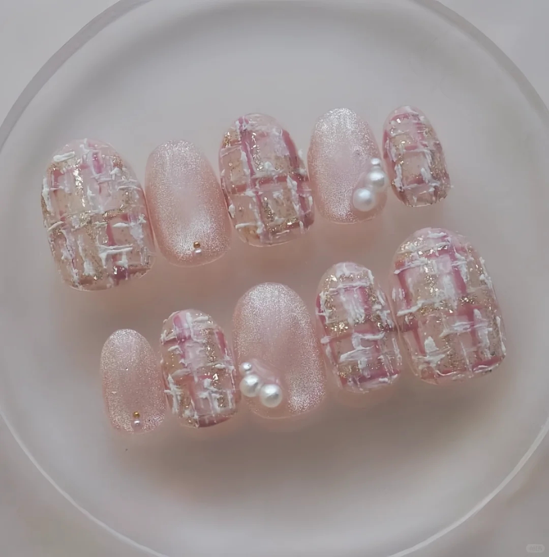 香风美甲纯手工穿戴甲粉色玻璃珠猫眼中长款气质显白美甲甲片贴片