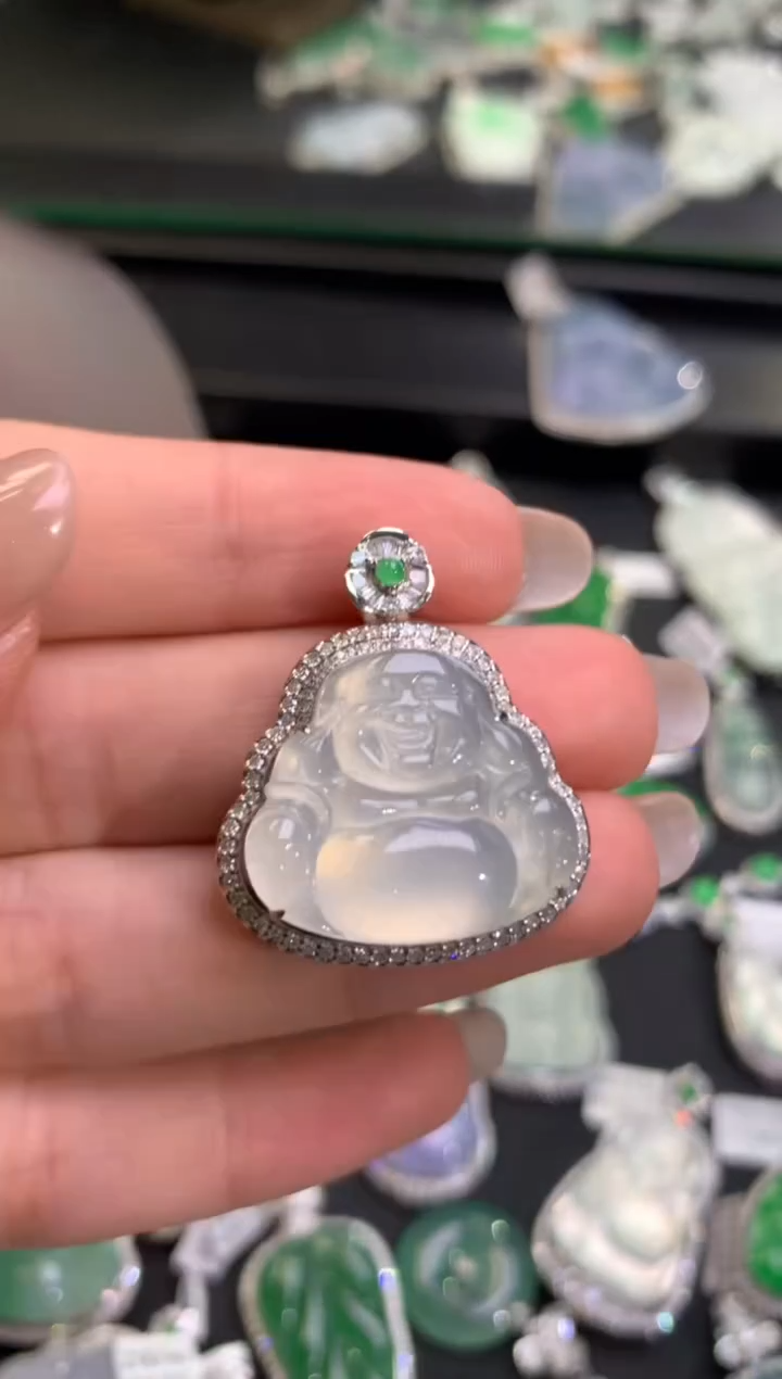 【闪购商品】翡翠吊坠(不含链)18K金镶嵌吊坠