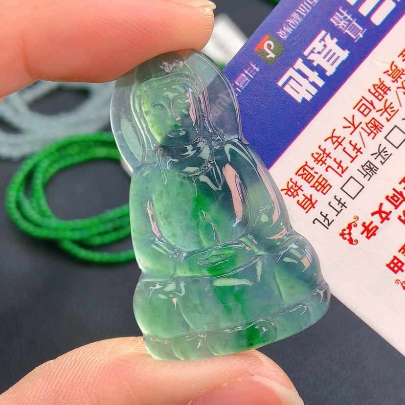 【闪购商品】翡翠颈饰未镶嵌