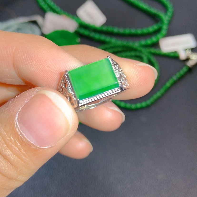 【闪购商品】翡翠颈饰银S925镶嵌