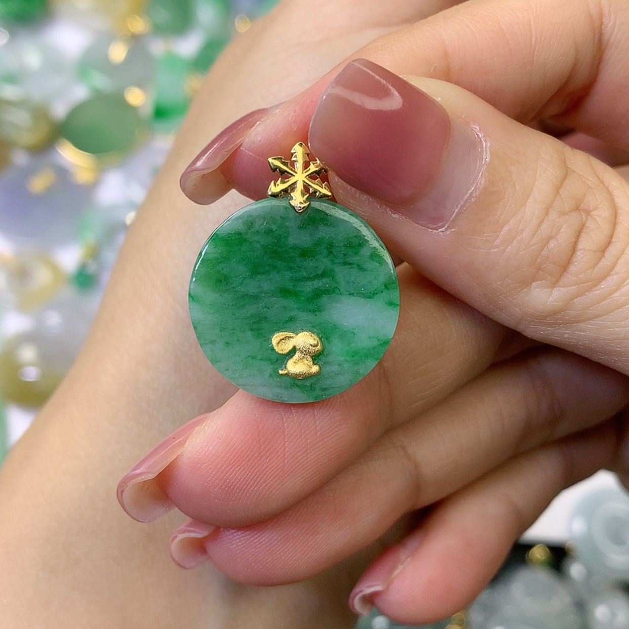 【闪购商品】翡翠颈饰18K金镶嵌