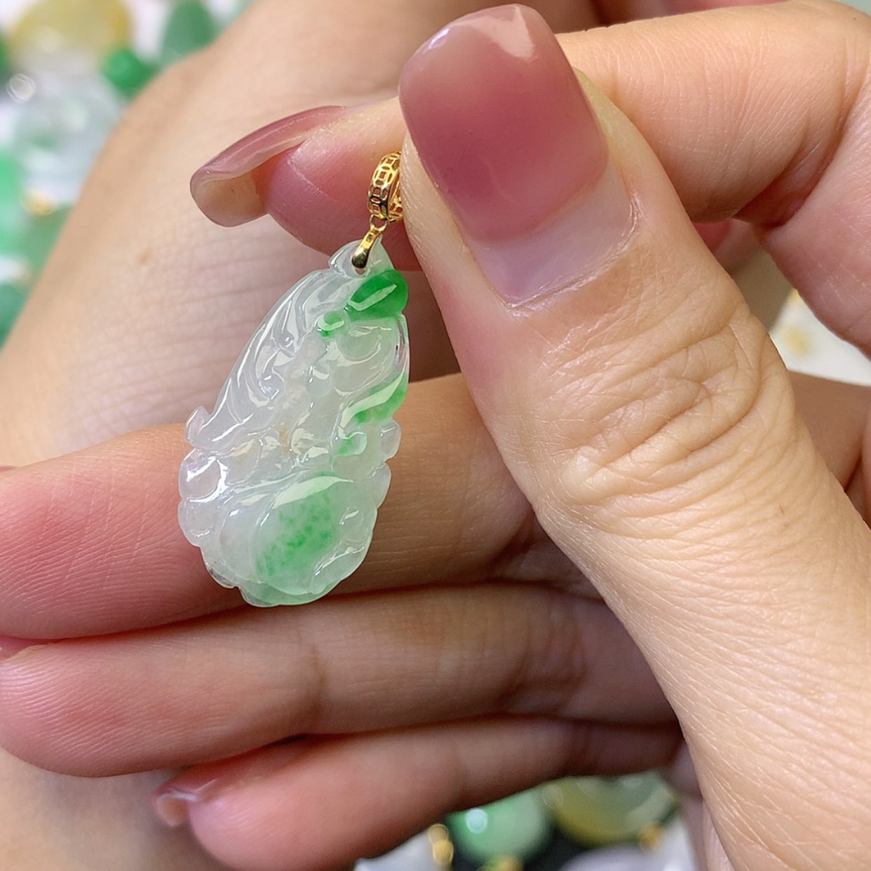 【闪购商品】翡翠颈饰18K金镶嵌