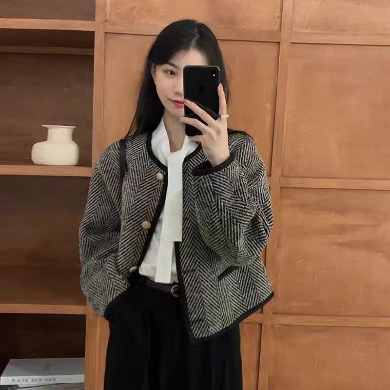 气质小香风复古韩版时尚宽松外套