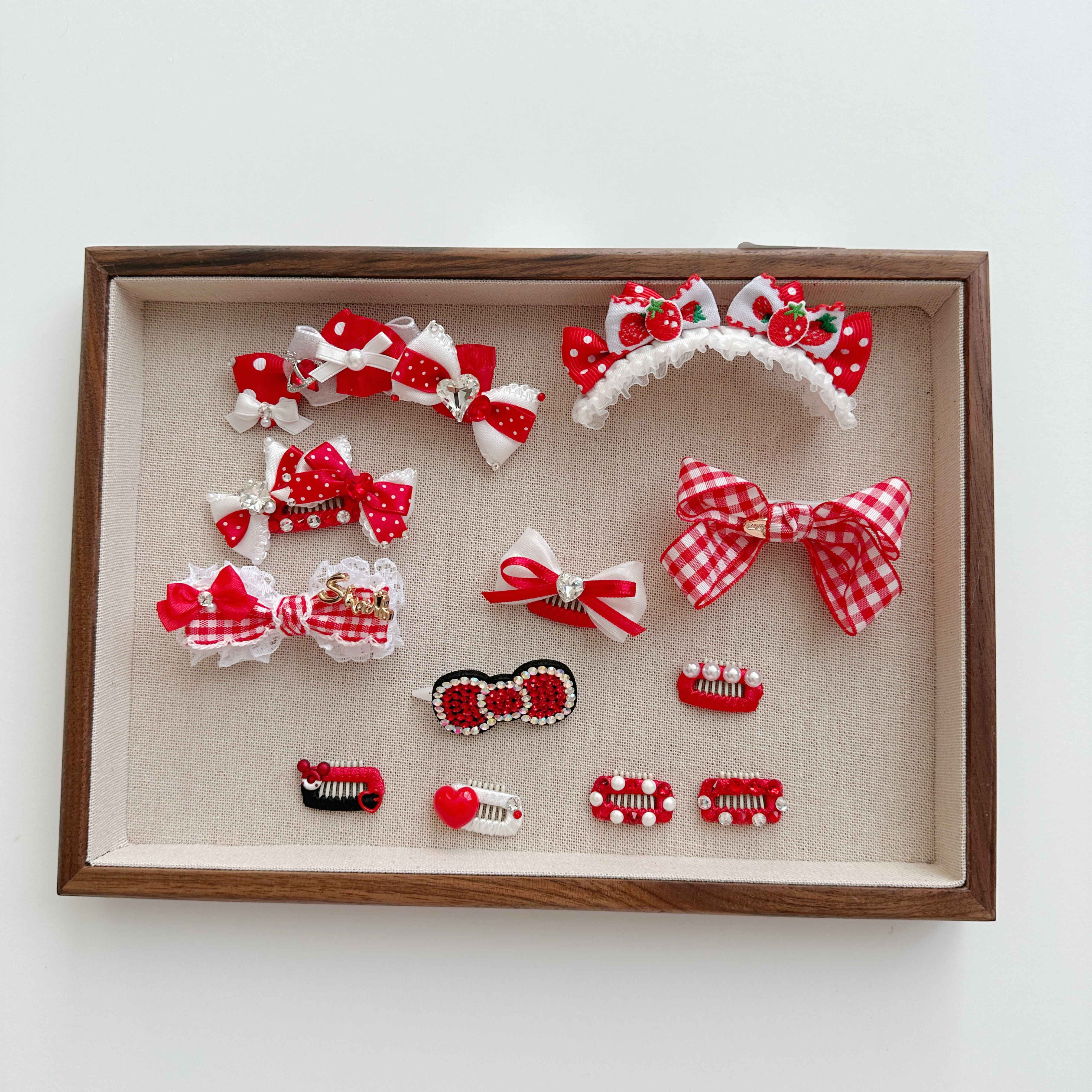 宠物狗狗发货 红色系 碎毛bb夹 鼻梁毛夹 泰迪约克夏马尔济斯发卡