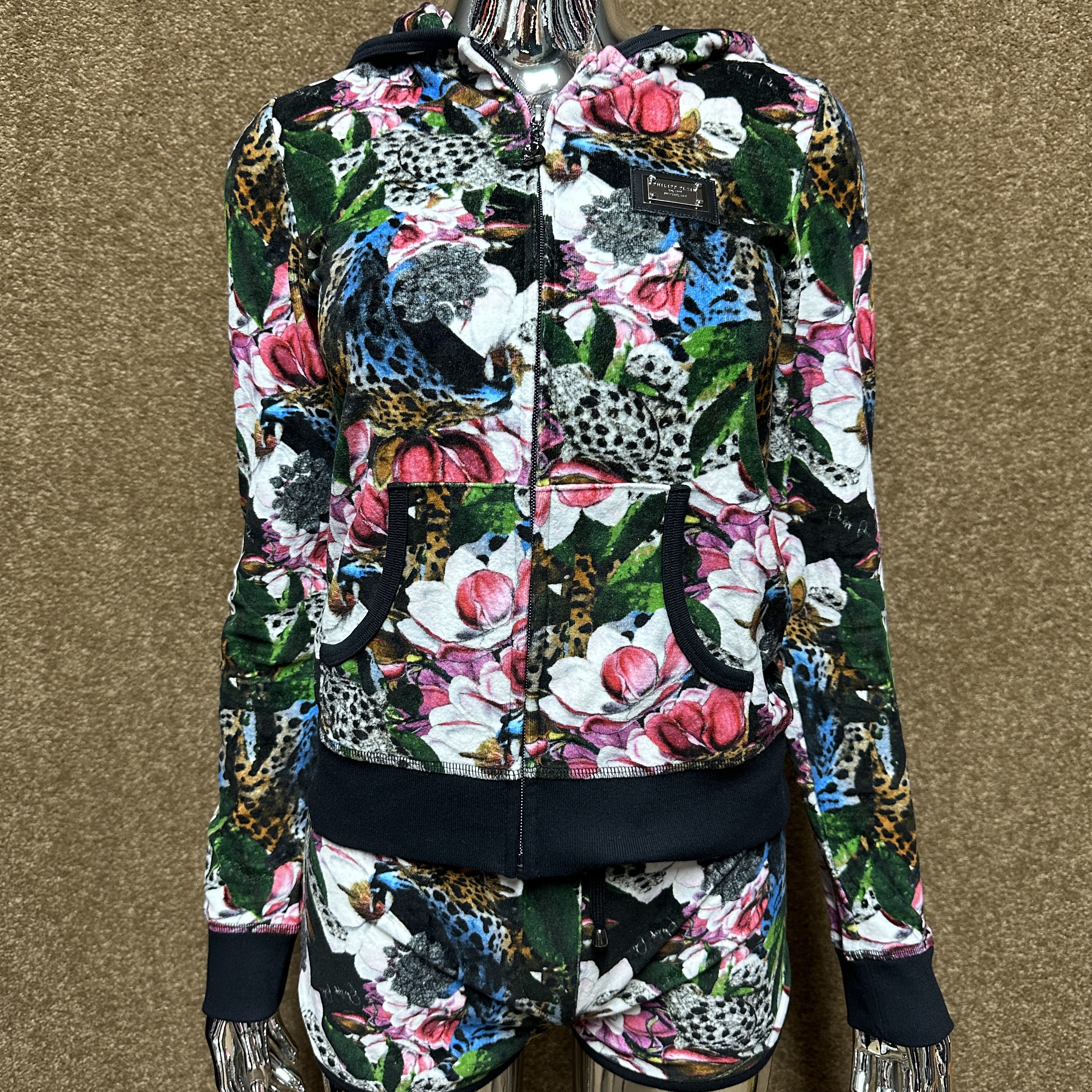 Philipp Plein 丝绒满花套装 XS码 全新未使用
