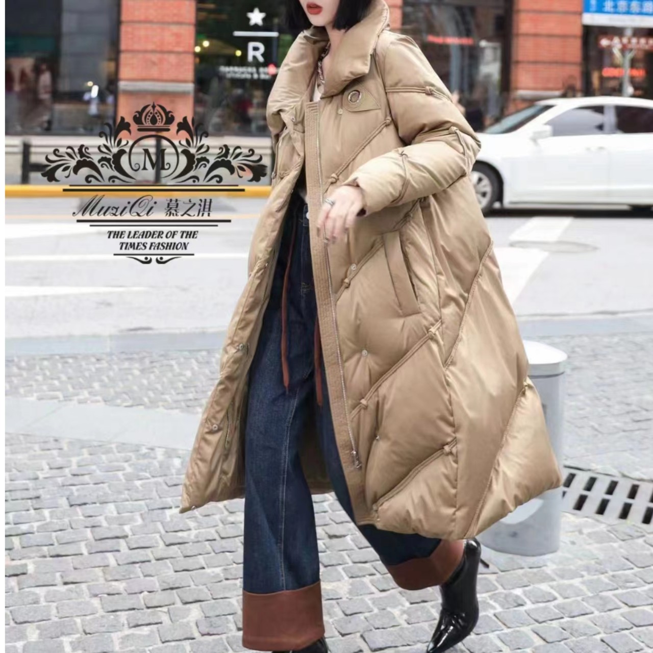 M24W093时尚羽绒服