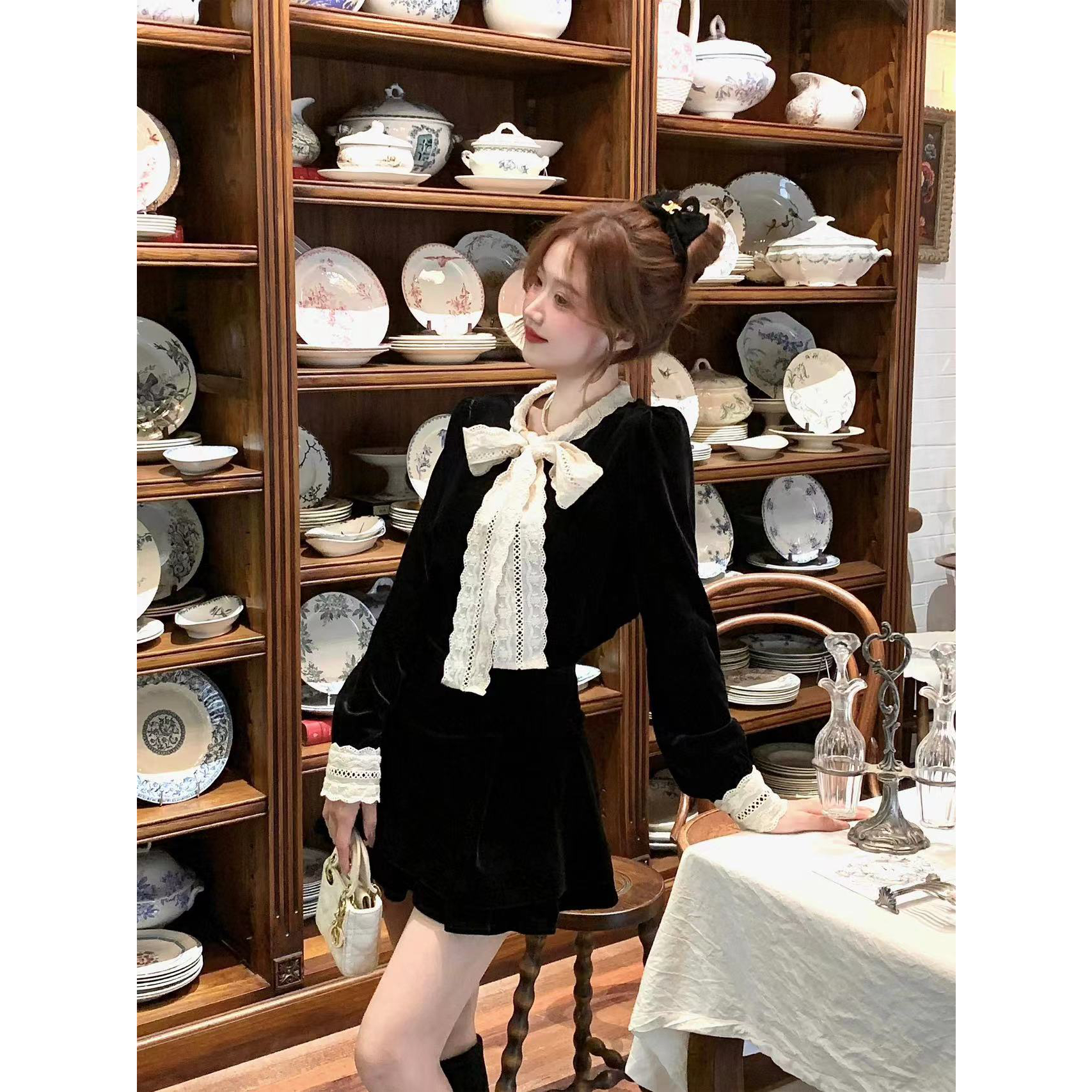 12/9  20:00赫曼千金/小香感黑色丝绒复古贵气套装圣诞穿搭