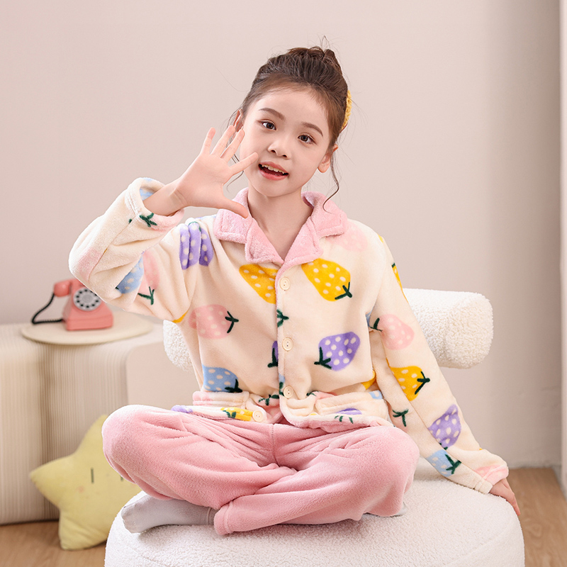 秋冬季儿童睡衣宝宝法兰绒加绒加厚男童女童家居服保暖珊瑚绒套装