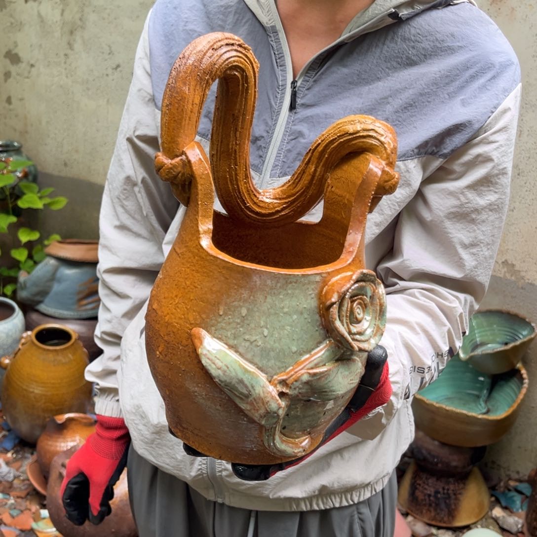 红陶20CM（含）-50CM（不含）高16口12有孔