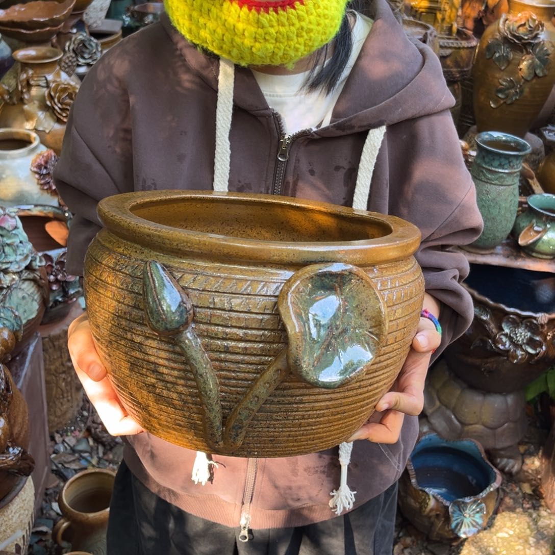 红陶20CM（含）-50CM（不含）高17口27无孔