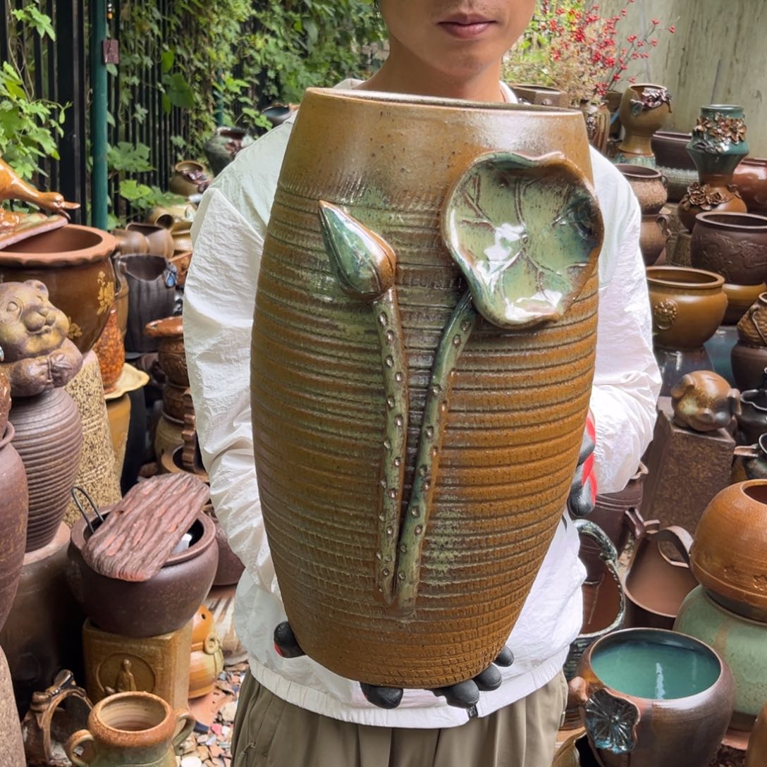 红陶20CM（含）-50CM（不含）高41口18无孔