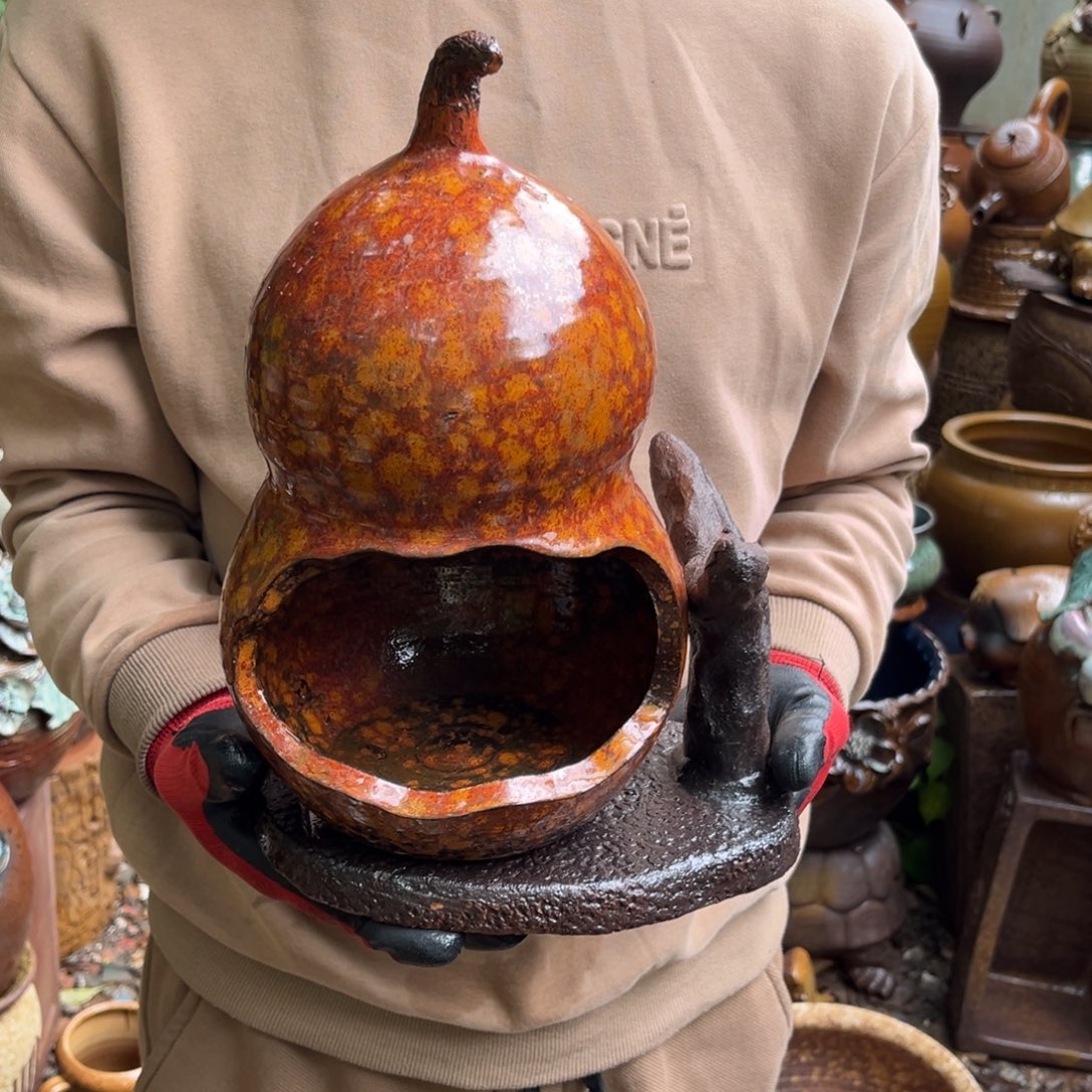 红陶20CM（含）-50CM（不含）高30口15无孔