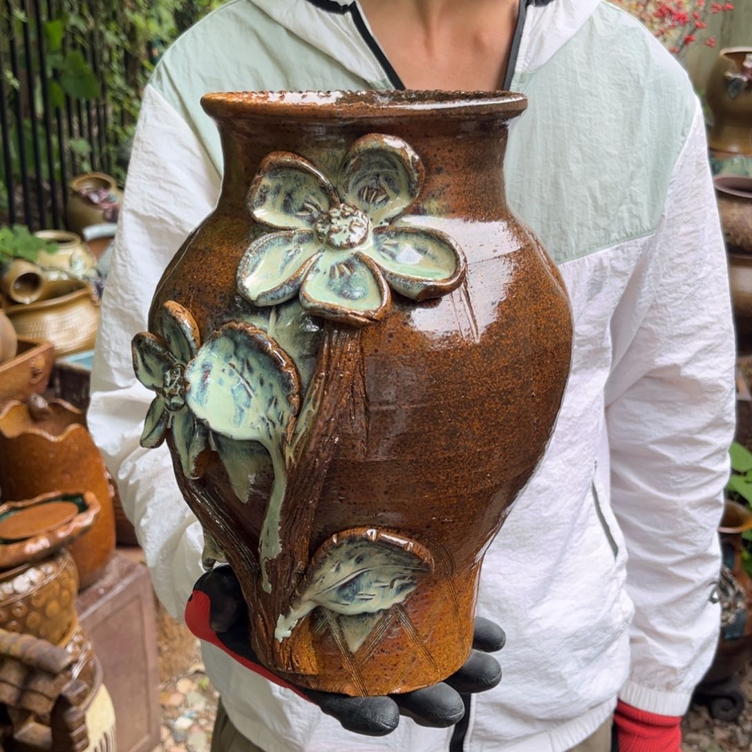 红陶20CM（含）-50CM（不含）高30口15无孔