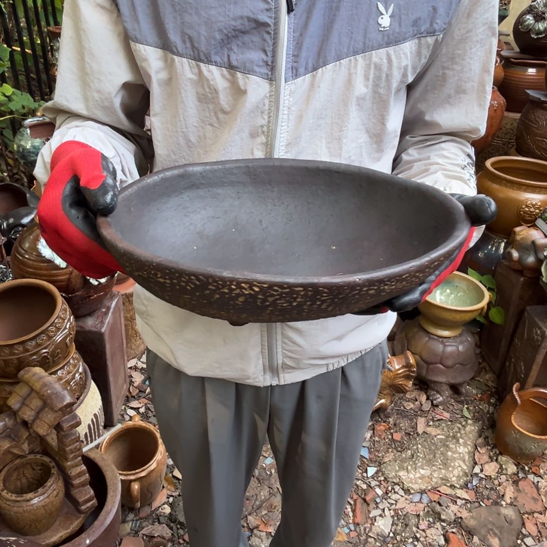 红陶20CM（含）-50CM（不含）高9长30宽23无孔