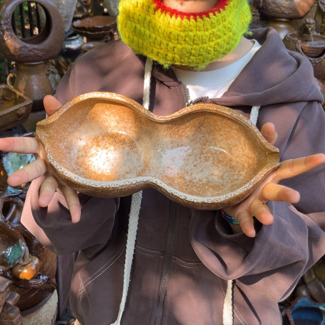 红陶20CM（含）-50CM（不含）高5长26宽7无孔