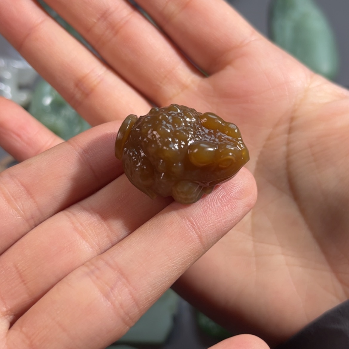 【闪购商品】和田玉颈饰未镶嵌卖****疯