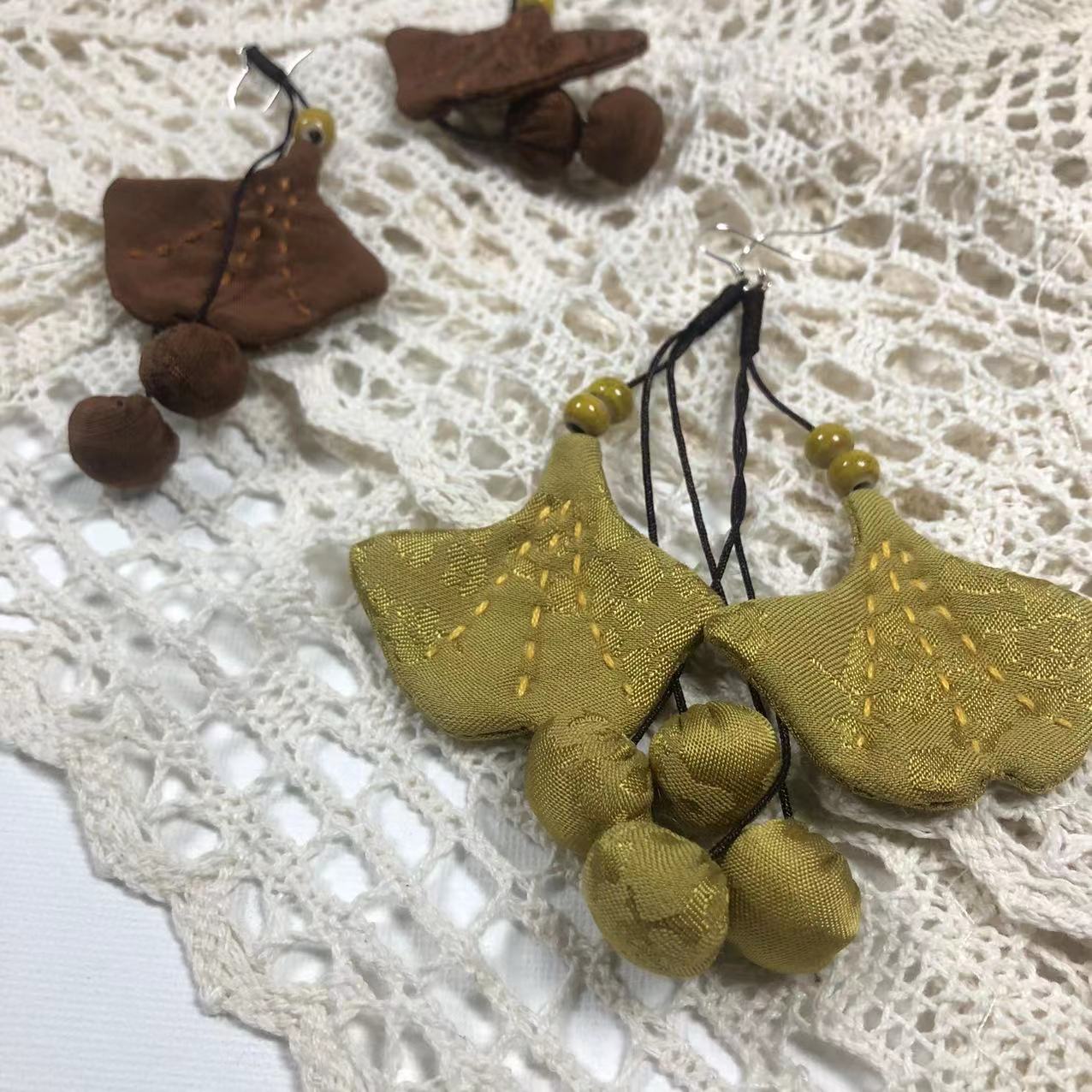 非金属布艺耳饰 秋冬新款 银杏叶耳环 手工布艺 999银钩 小众手作