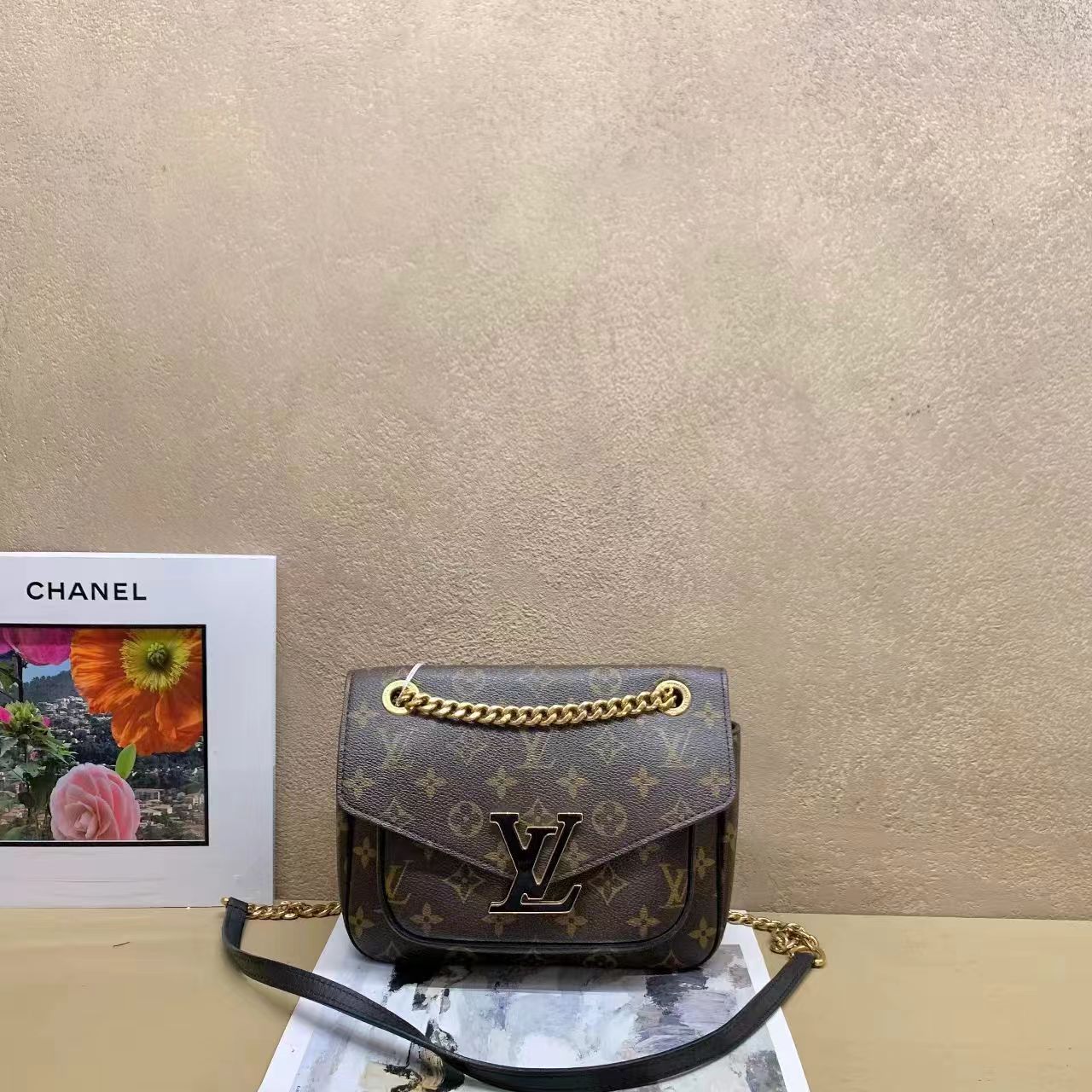 99新 LouisVuitton/路易威登 壹臻娇/老花Passy邮差包/67612560