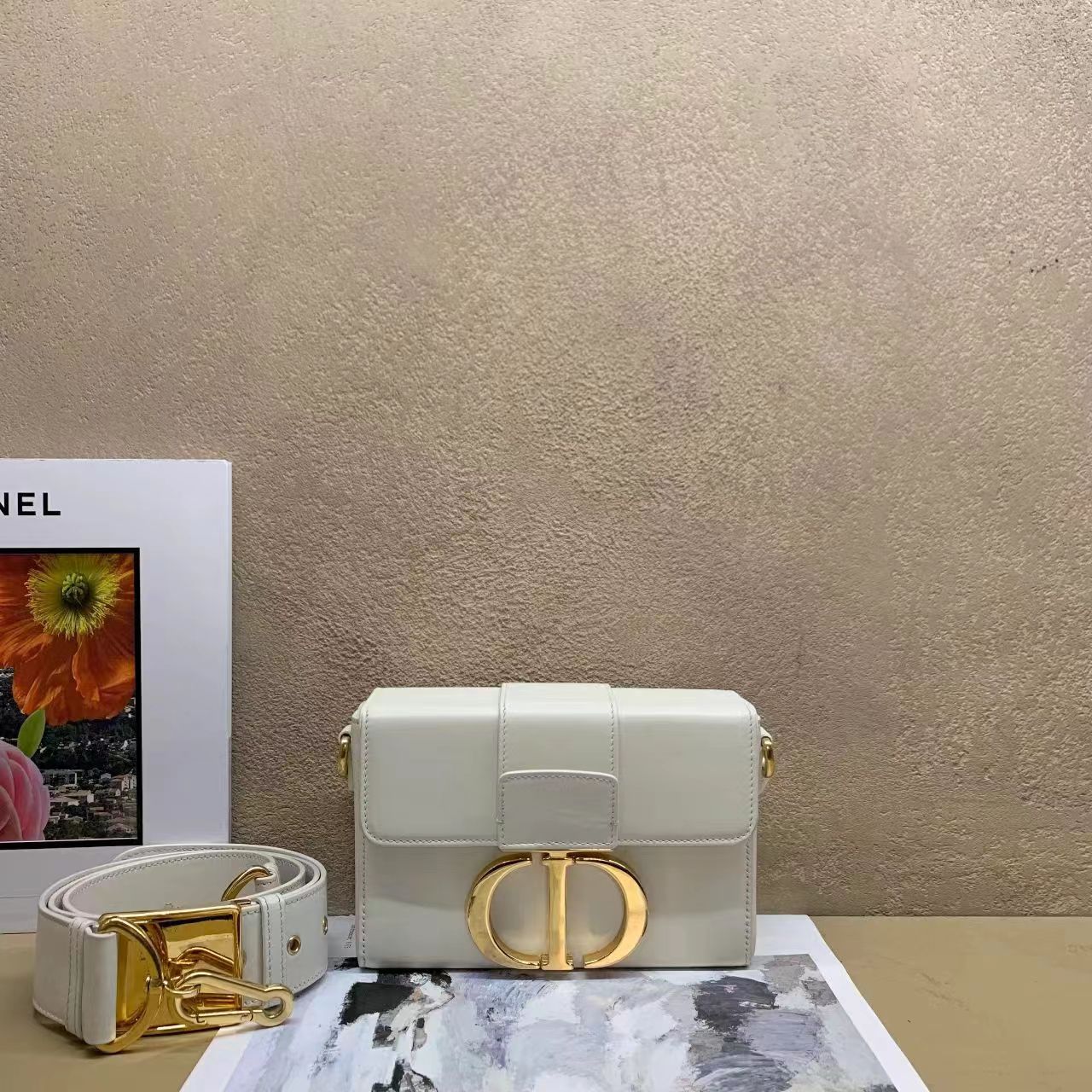 95新 DIOR/迪奥 壹臻中古/Dior 蒙田白色盒子 87209873