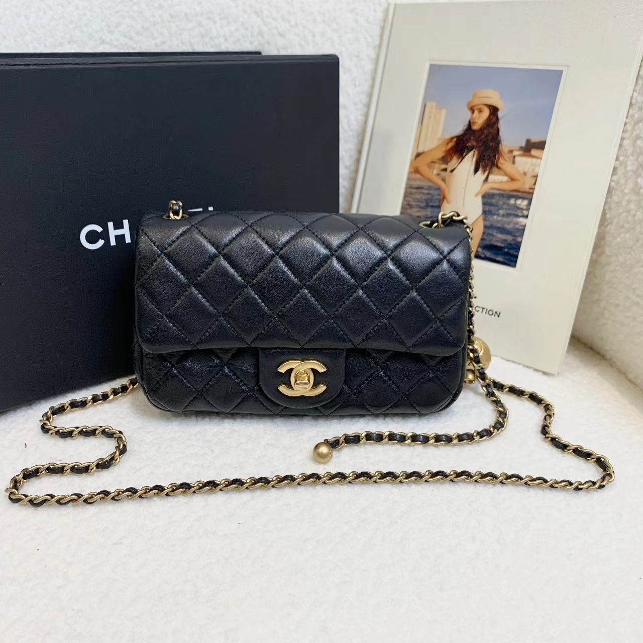 99新 Chanel/香奈儿 壹臻/21B黑金羊金球大mini单肩包 28633381