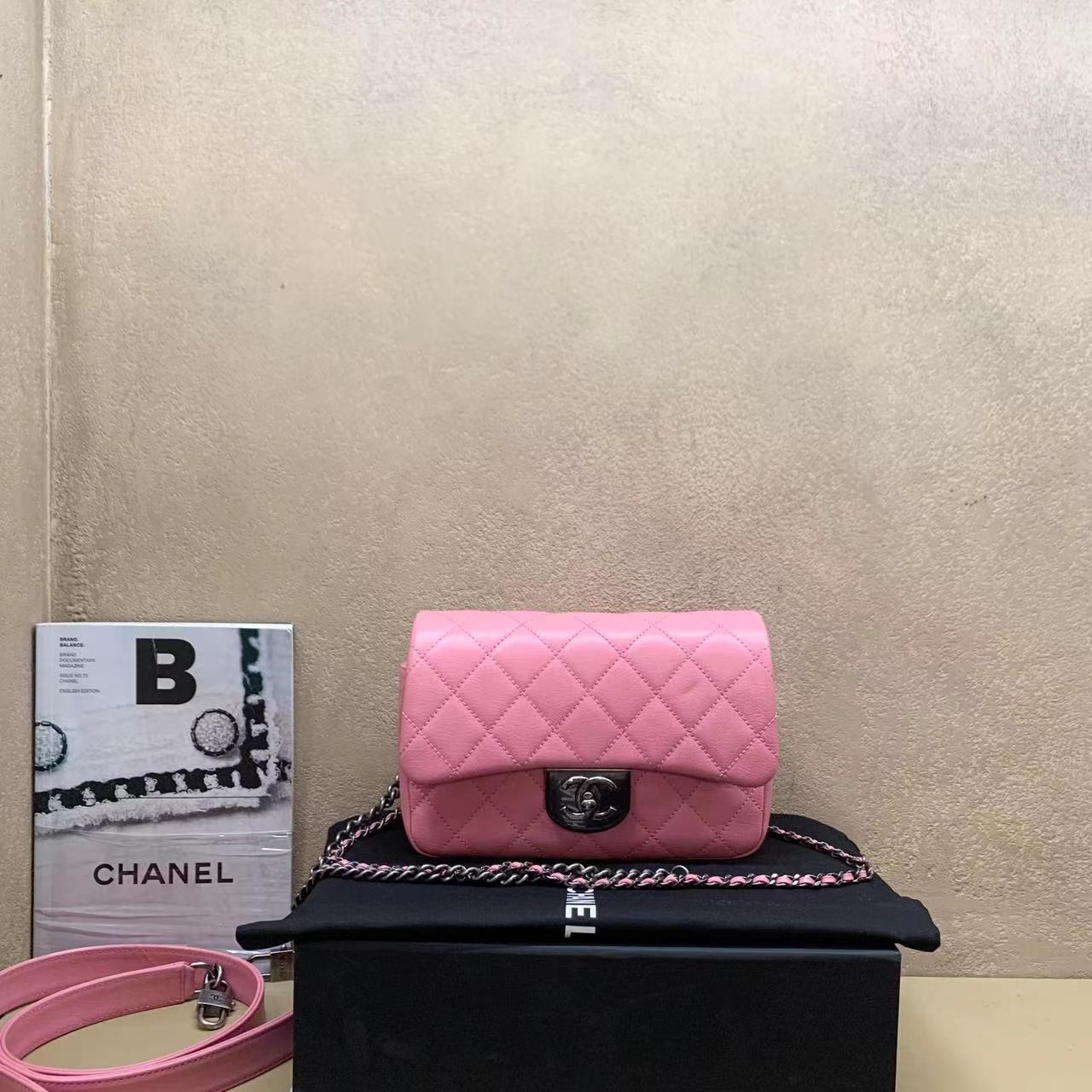 95新壹臻中古/chanel粉色山羊皮锁头cf小号21开单肩包71603540_二手商品