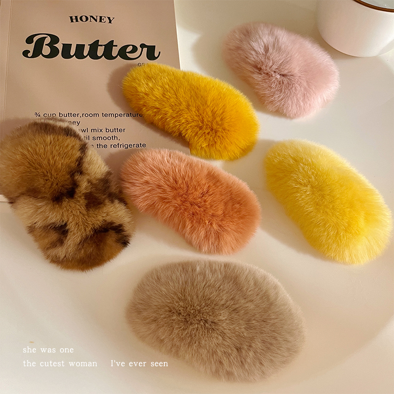 可爱芒狗发卡毛毛侧边刘海bb夹高级感毛绒芒果核发夹女甜美头饰品