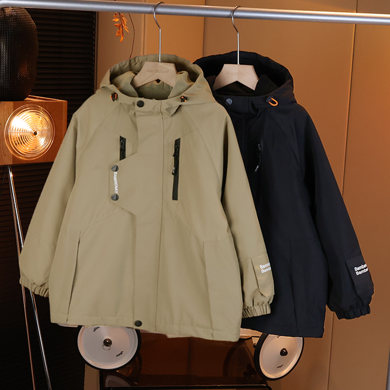 【现货】潮男童连帽户外加绒外套冲锋衣秋冬款中大儿童G5522