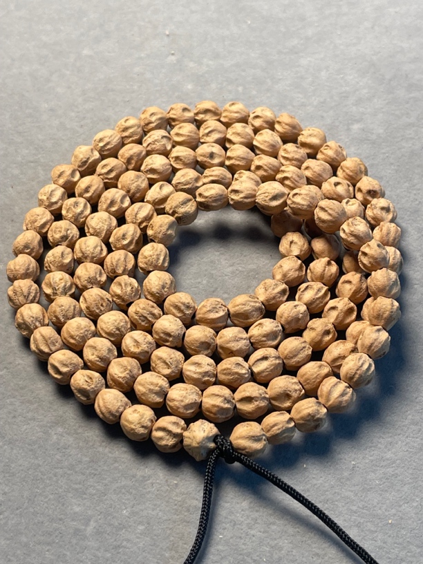 热振柏香【外星人】尺寸6.5mm 原桩深坑多棱鬼脸 压收感足圆圆的