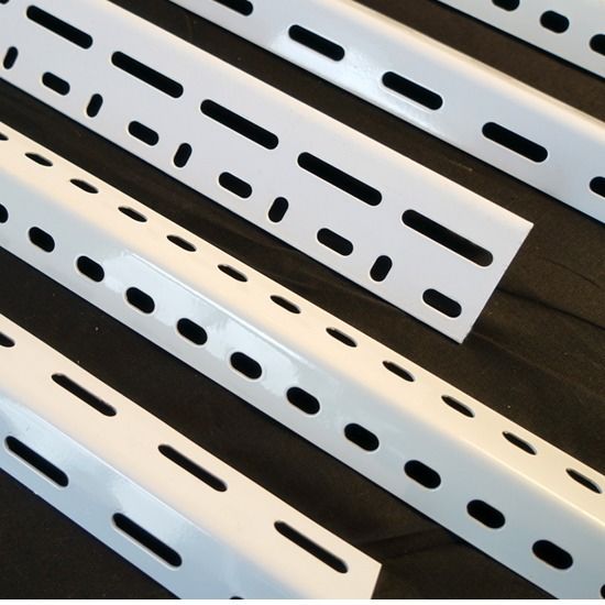 仓储货架万能角钢铁条立柱三角支架多功能材料螺丝三角片角钢配件