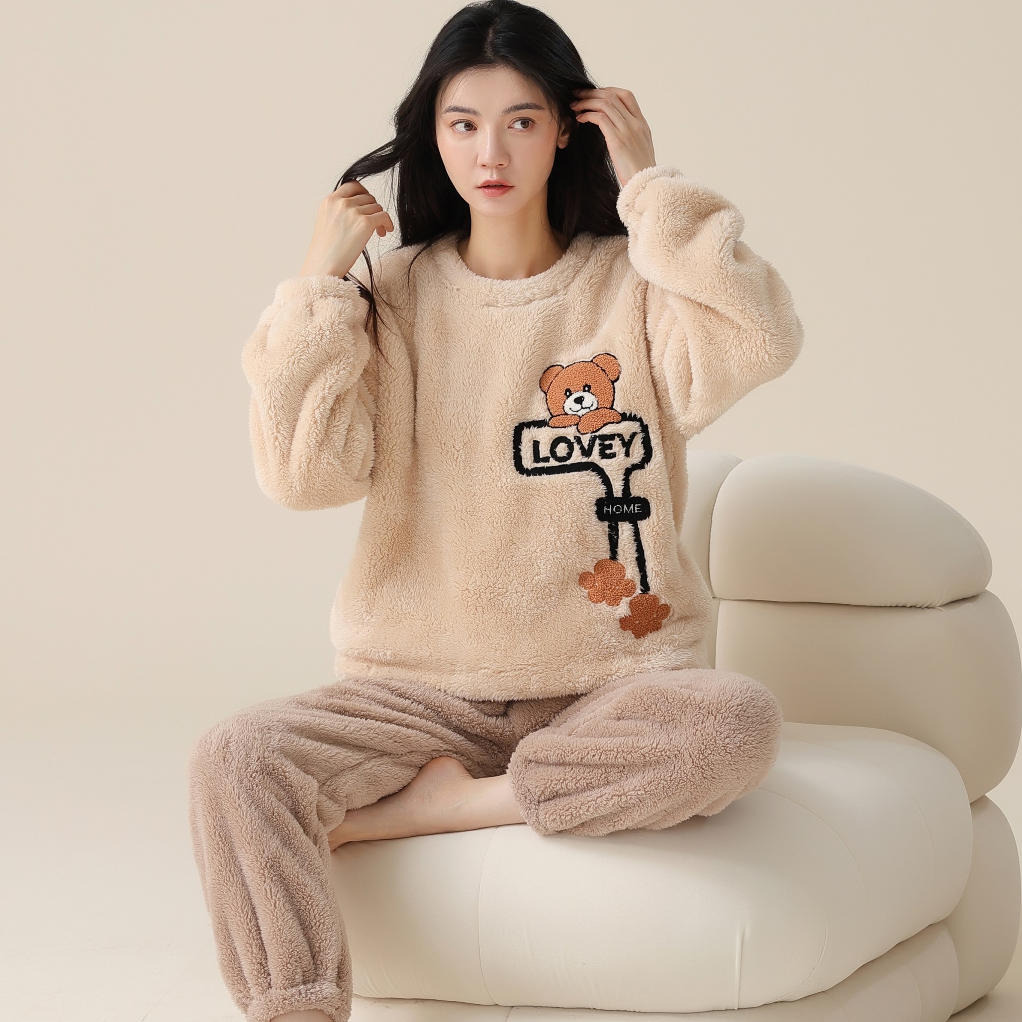 2025新款冬季保暖睡衣女珊瑚绒加绒加厚卡通可爱套装家居服可外穿