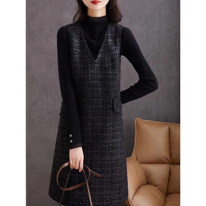 复古小香风粗花呢无袖V领背心裙2023秋冬新款减龄马甲中长连衣裙