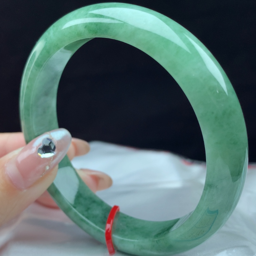 【闪购商品】翡翠手镯未镶嵌92115