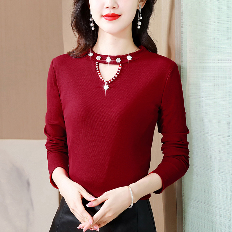 2023新款春秋设计感小众钉珠镂空遮肚子显瘦磨毛半高领打底 T恤衫