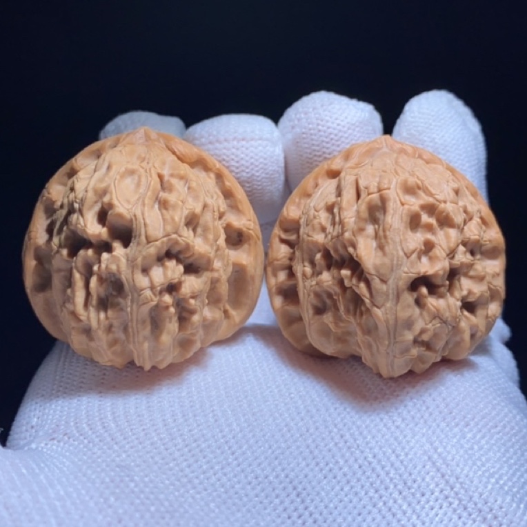 三角白正三角 边39肚41高36 红皮山地果 拍下发库存 随机精对有修