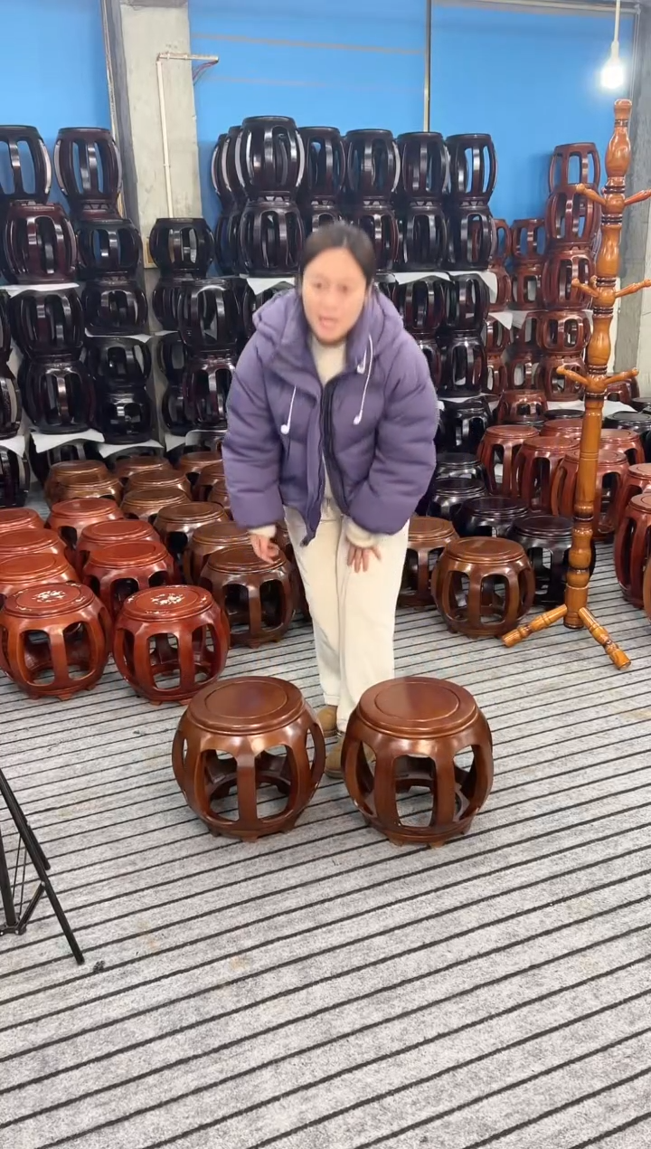 【闪购商品】花梨木类家具一对 金花梨胡桃色小号鼓凳 微瑕