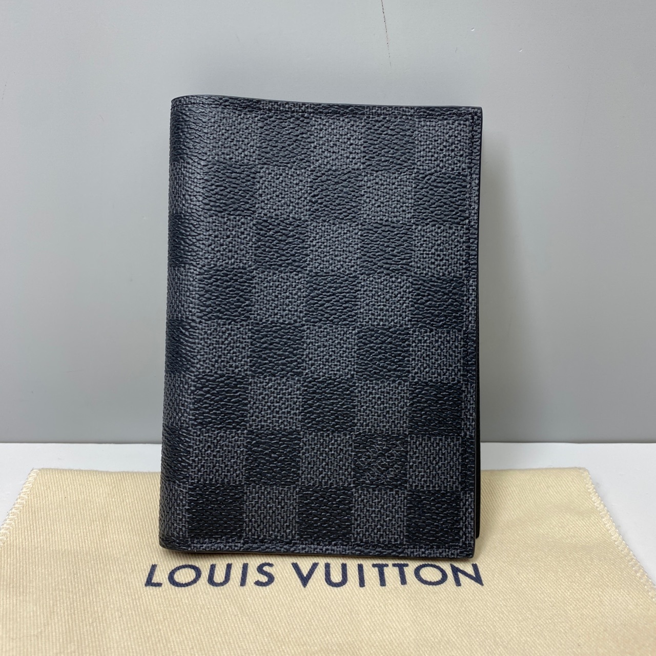 99新 LouisVuitton/路易威登 99新LV路易威登9930黑色棋盘