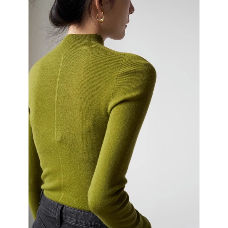 绿色内搭半高领长袖针织衫毛衣女秋冬高级感短款修身中领打底上衣