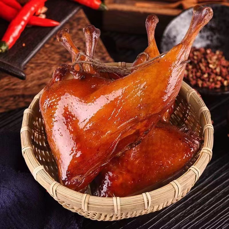 大只烟熏腊鸭腿湖南特产农家腊味鸭腿半斤左右
