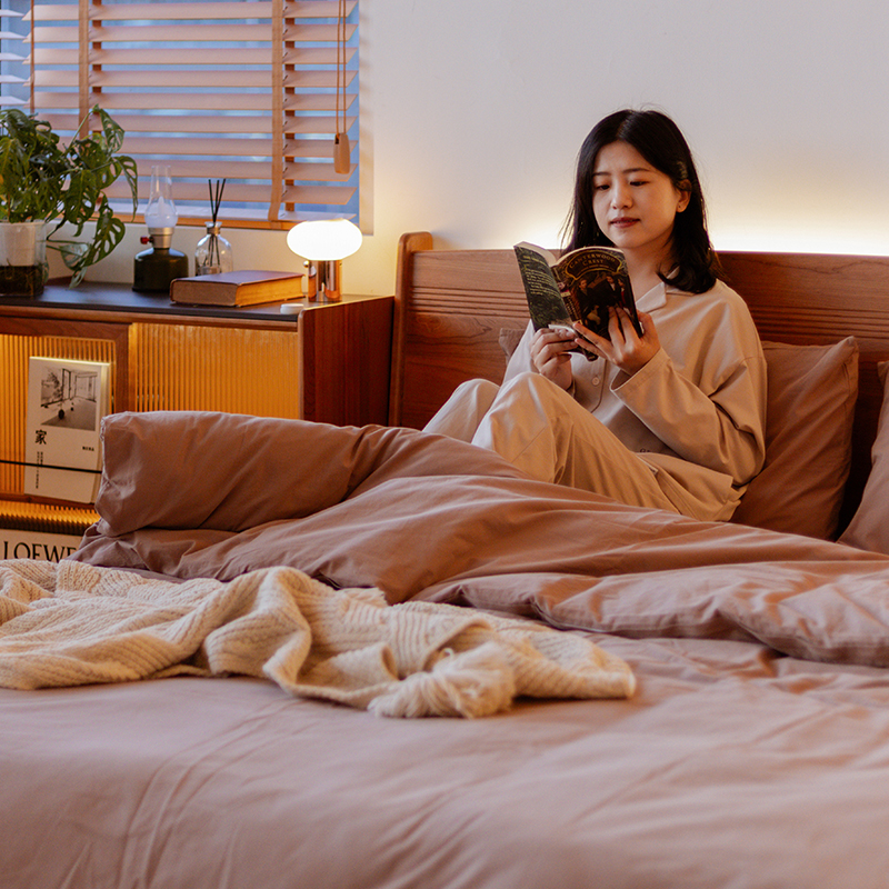 木邻【全新特价】墩墩床1.5m实木床大床主卧室全实木樱桃木北欧双人