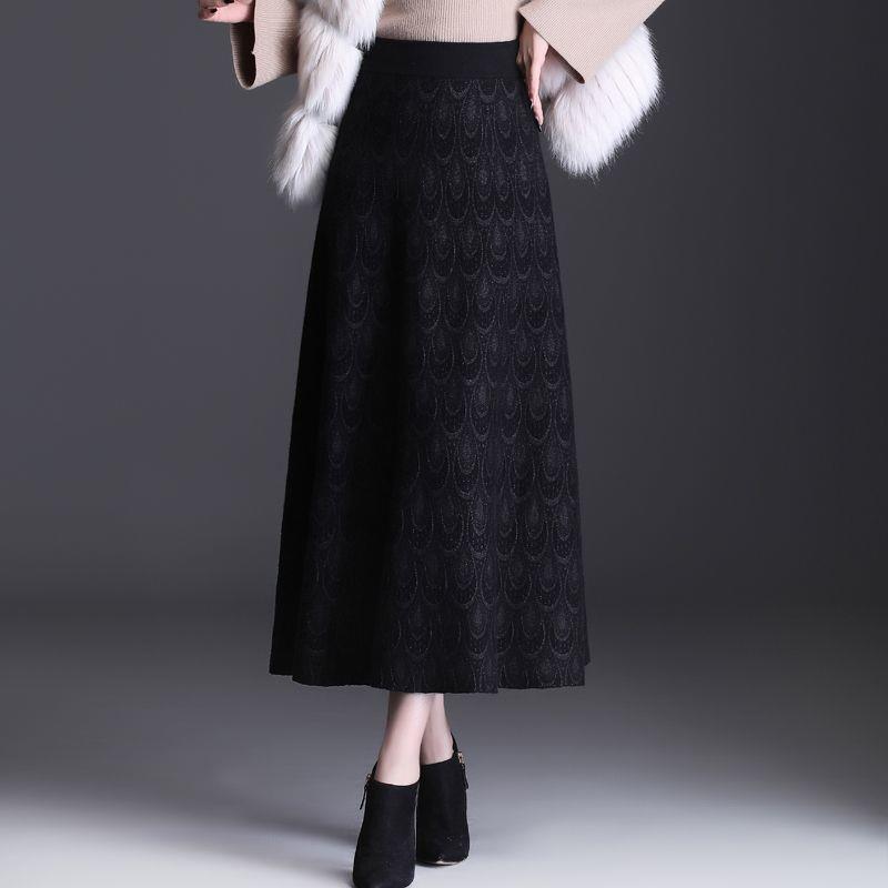 加厚毛半身裙秋冬新款民族风羽毛花针织冬款长裙保暖a字伞裙子