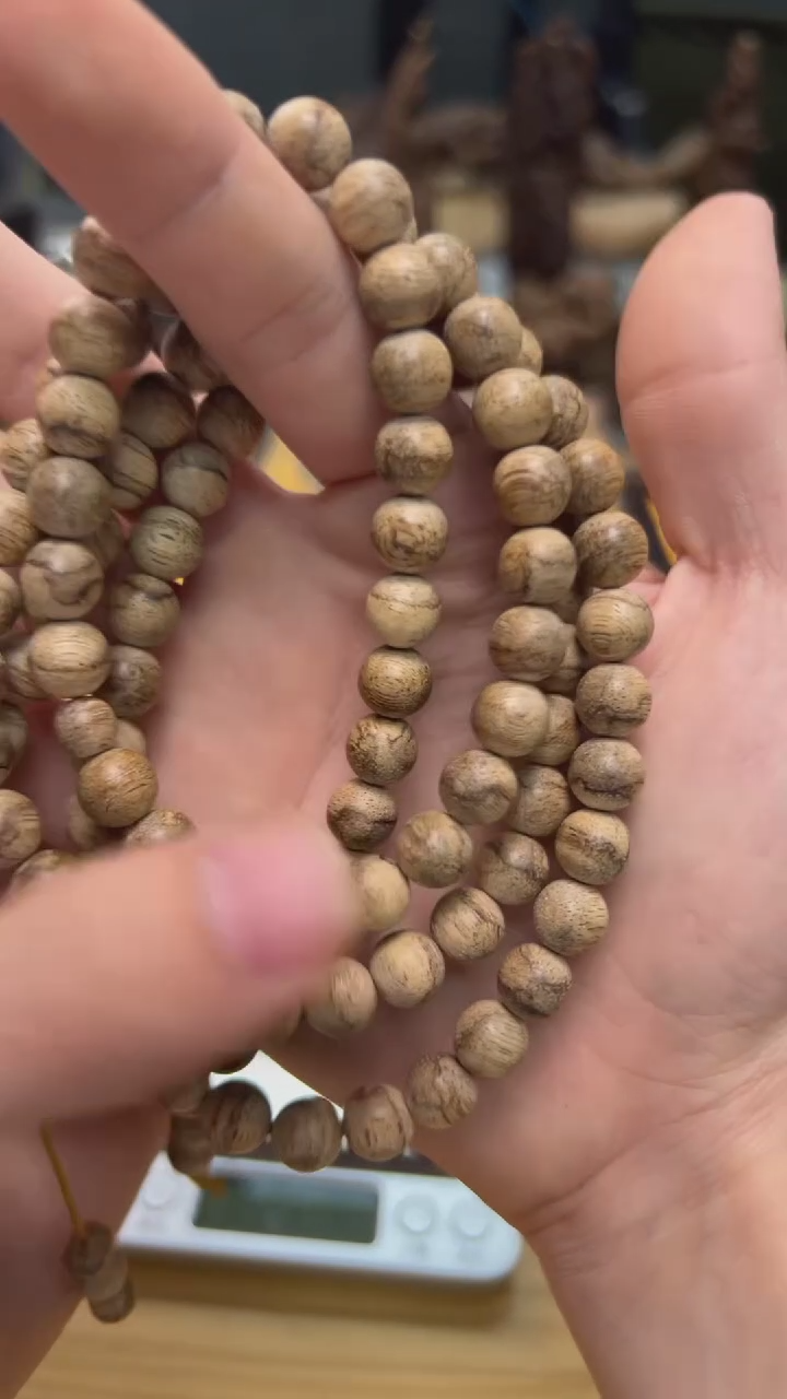 【闪购商品】沉香手串柬埔寨菩萨9mm念珠04024167