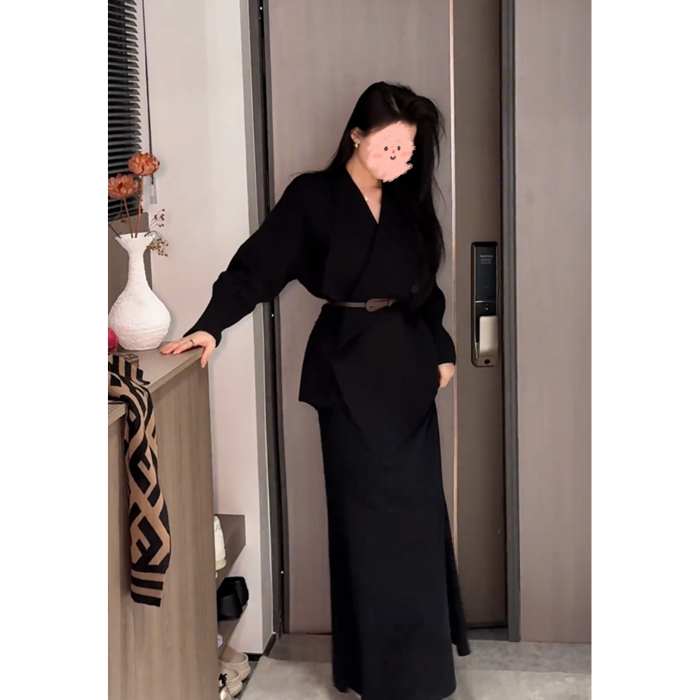 秋季新款法式针织毛衣外套赫本风V领显瘦气质上衣时尚百搭半身裙