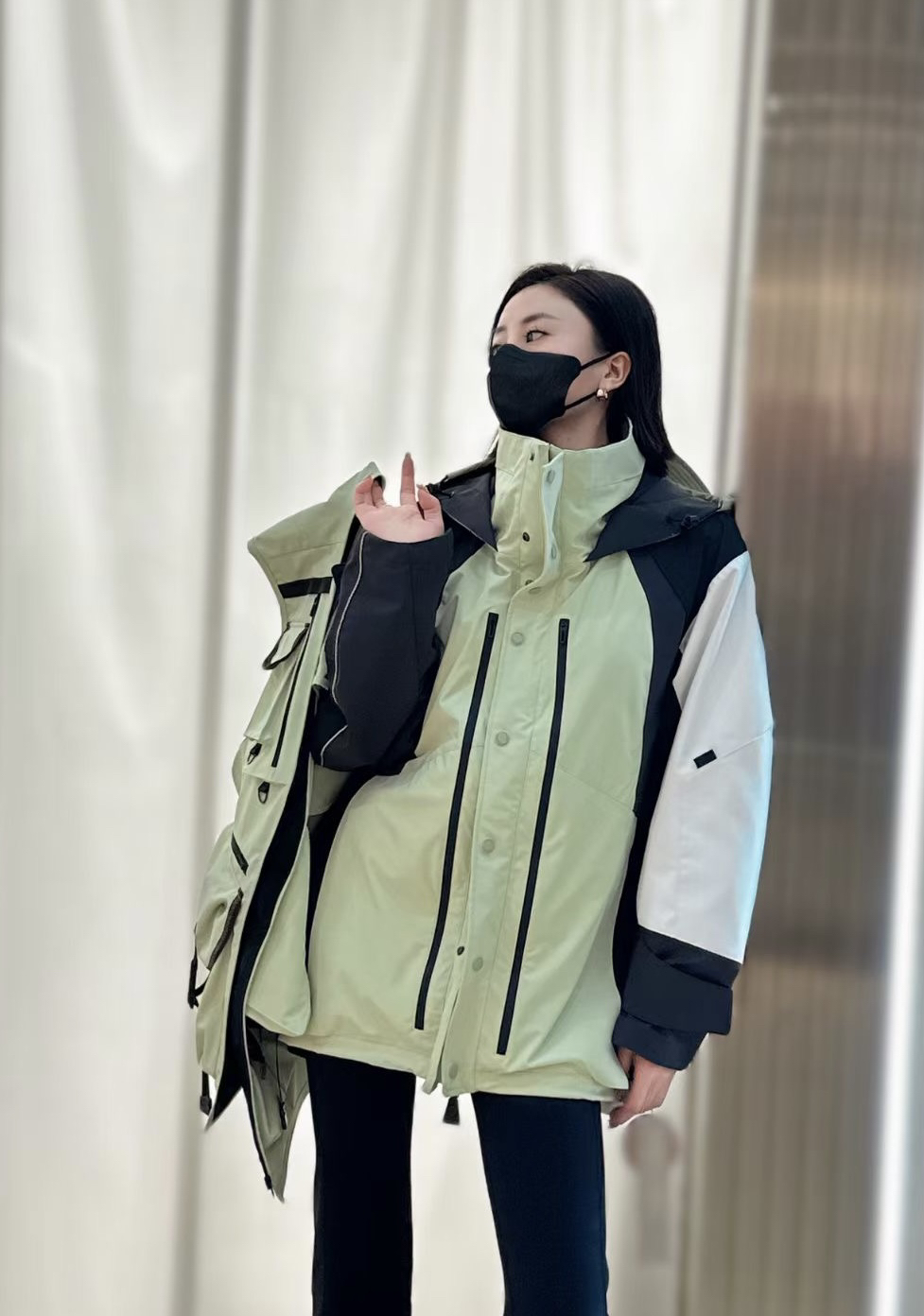 设计师款可拆卸冲锋衣